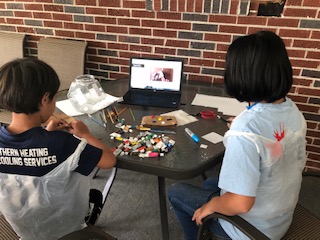 Kids in front of computer 2